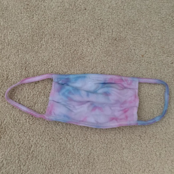 NWT pink & blue tie dye handmade fabric face mask - Picture 6 of 13